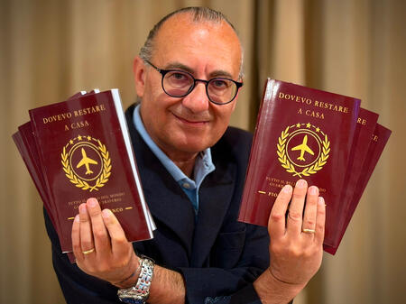 Dovevo Restare a Casa
